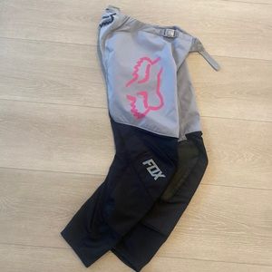 Women’s Fox riding pants size 4 grey, black and pink
